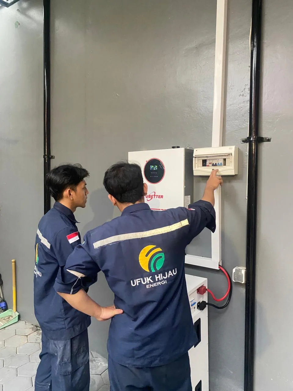 Tim profesional Ufuk Hijau Energi